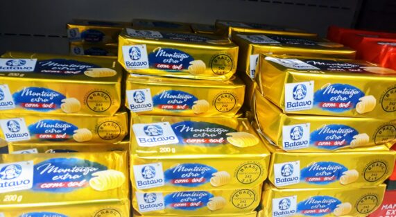 Manteiga contém lactose?